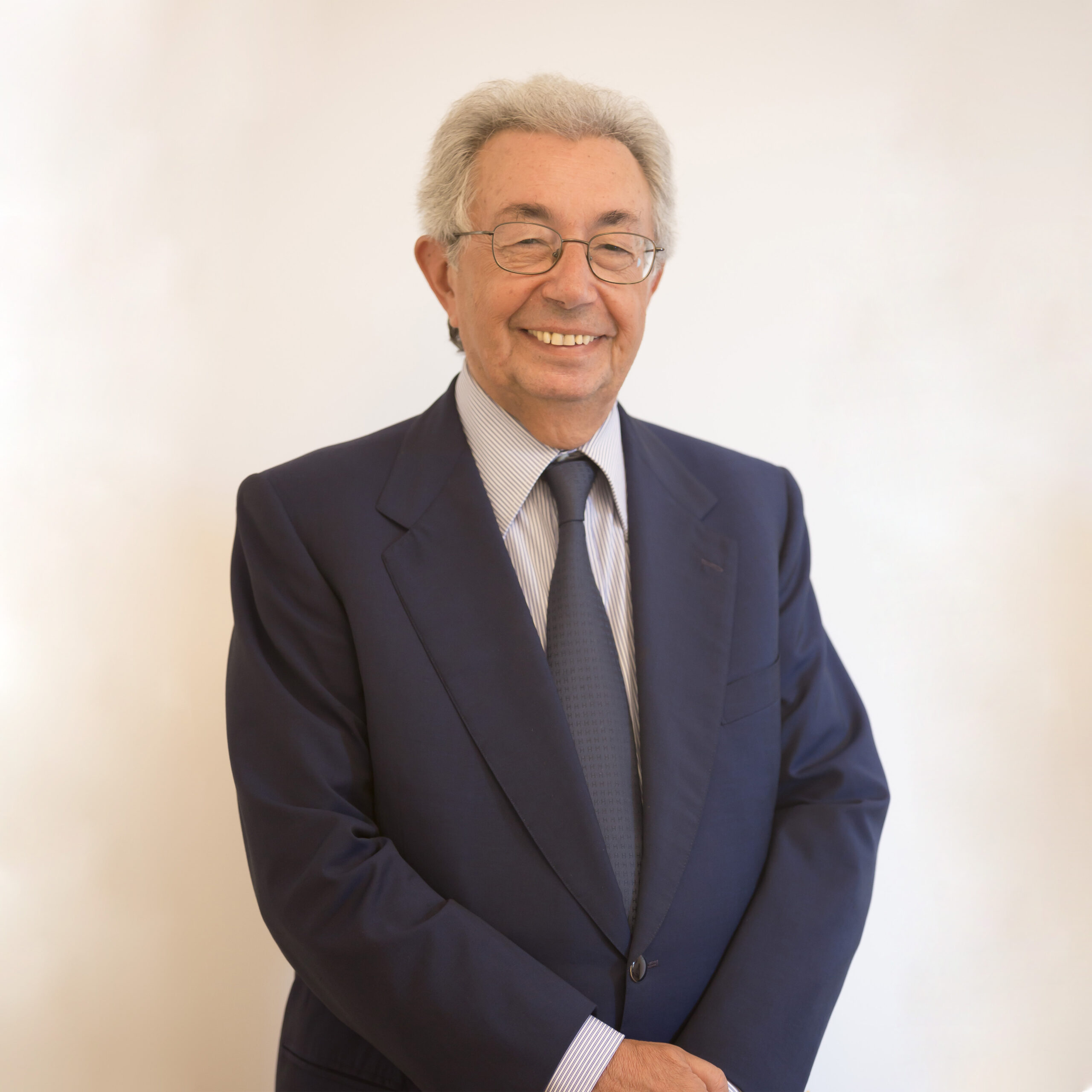 À LA MÉMOIRE DE BRUNO GANGEMI